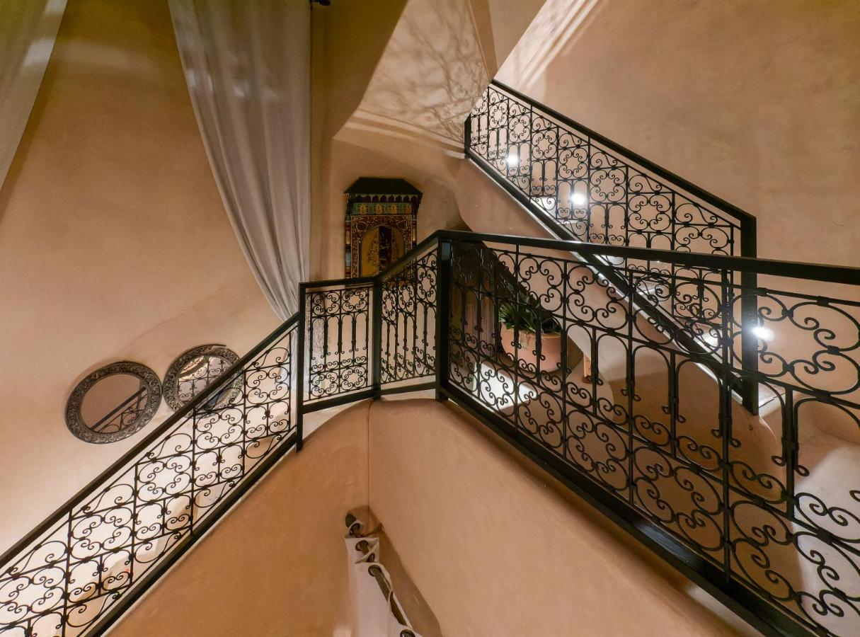 Oumnia - Emplacement - En Entier Pour Vous Marrakesh