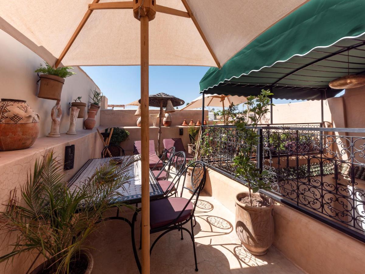 Oumnia - Emplacement - En Entier Pour Vous Marrakesh